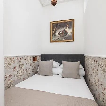 Appartement Velvet Crema - 2br For 4 - Old Town Cracovie