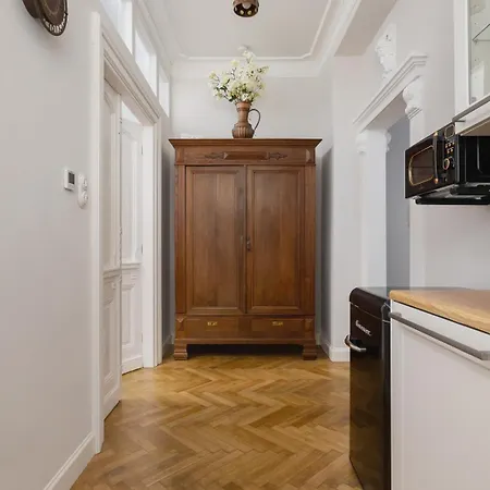 Velvet Crema - 2br For 4 - Old Town